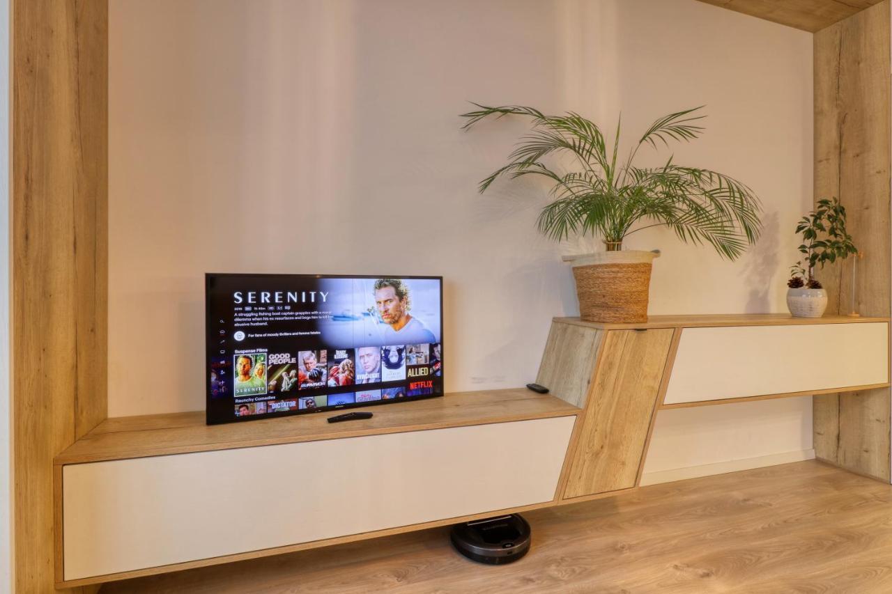 Relaxation Station - My Charming, Cosy&Inviting Apt - Smart Thermostat - Private Parking - Ior Park - Long Term Price Cuts Bukarest Kültér fotó