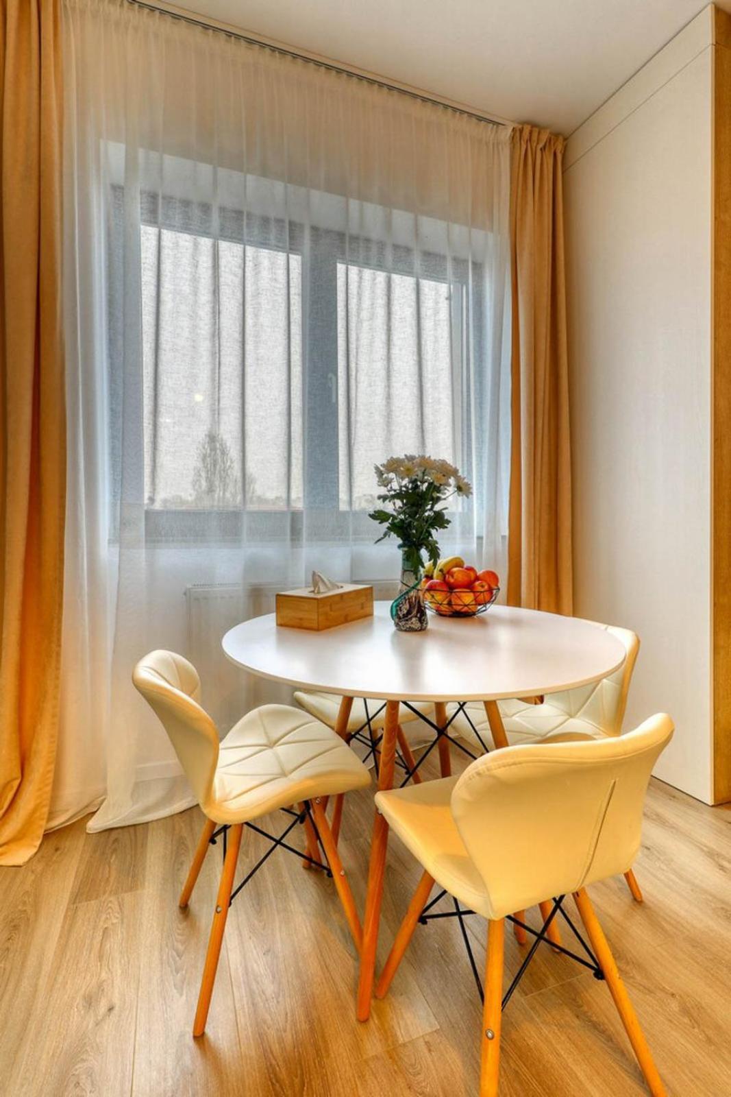Relaxation Station - My Charming, Cosy&Inviting Apt - Smart Thermostat - Private Parking - Ior Park - Long Term Price Cuts Bukarest Kültér fotó